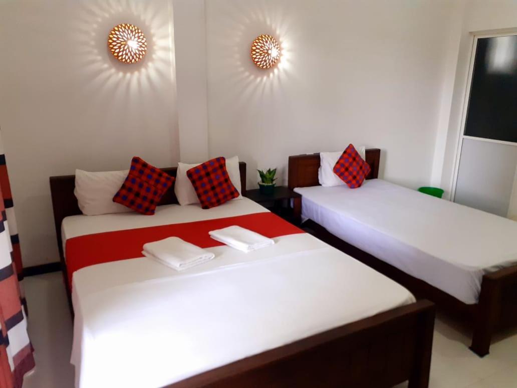 Jasmine White House Restaurant & Spa Dikwella Δωμάτιο φωτογραφία